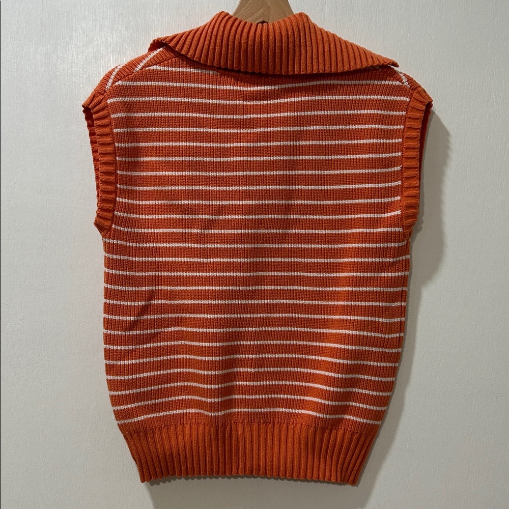 LILLUSORY WOMENS ORANGE WHITE STRIPED V NECK SWEATER VEST Sz MD - Picture 2 of 9